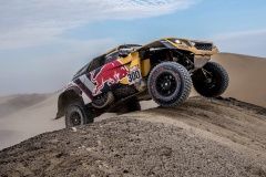 DAKAR-2018-PEUGE-82