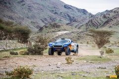 dak-loeb-racing-d23-6