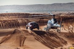 toyota-vrtulnik-dak23