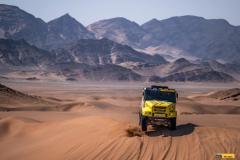 Valtr-iveco-dakar24-2