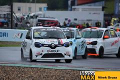 Clio-23-Most-eset-gru-11