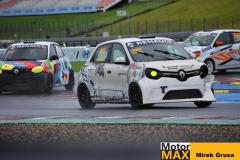 Clio-23-Most-eset-gru-12