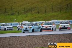 Clio-23-Most-eset-gru-14