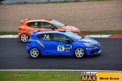 Clio-23-Most-eset-gru-25