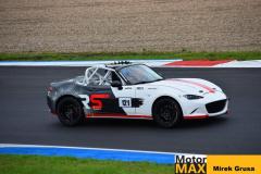 Clio-23-Most-eset-gru-27