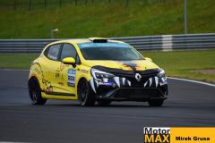 Clio-23-Most-eset-gru-7