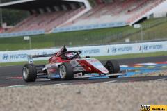 Eset-Most-F4-fia-23