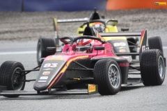 f4-redbull22-kl-10Maya-Weug