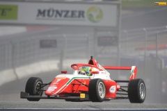 f4-redbull22-kl-5Charlie-Wurz