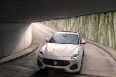 01_Maserati-Grecale-Modena_Location
