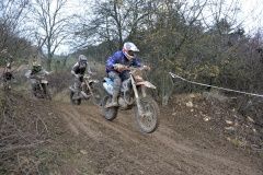 om-redhost-moto19-100