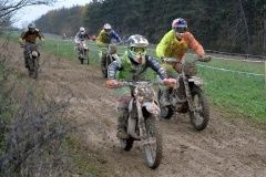 om-redhost-moto19-103