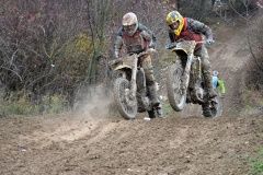 om-redhost-moto19-107