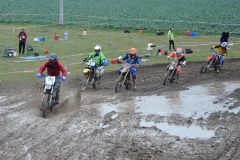 om-redhost-moto19-24