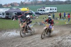 om-redhost-moto19-27