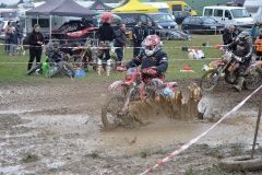 om-redhost-moto19-37