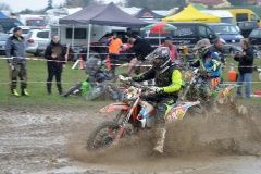 om-redhost-moto19-39