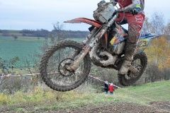 om-redhost-moto19-45