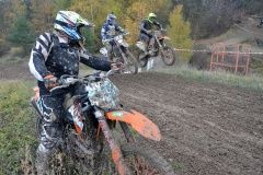 om-redhost-moto19-57