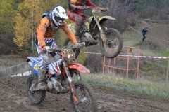 om-redhost-moto19-60