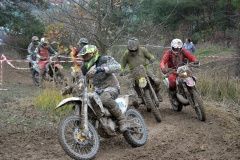 om-redhost-moto19-72