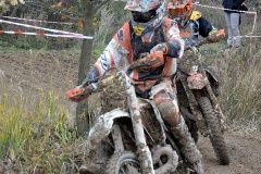 om-redhost-moto19-74