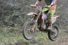 om-redhost-moto19-86