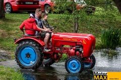 sraz-roys-bentley-lotus-11