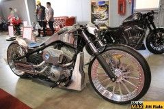 motocykl-prag23-fial-48