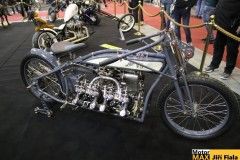 motocykl-prag23-fial-70