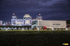 Volvo-Trucks-4