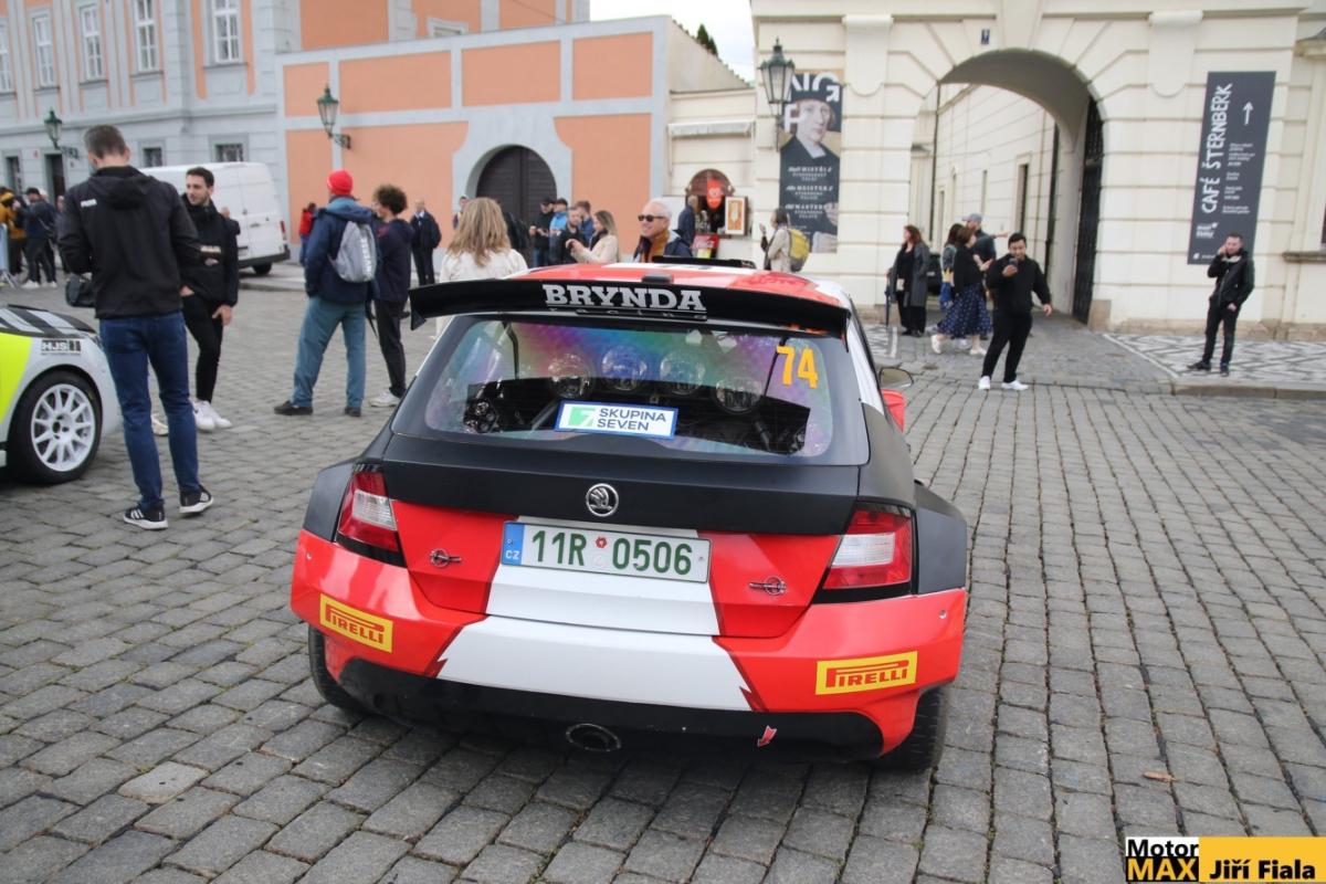 WRC23-start-Prag-fial-73-fabia