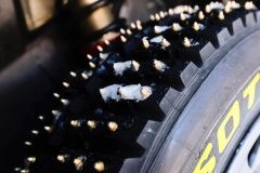 swed-wrc22-24-pneu-hroty