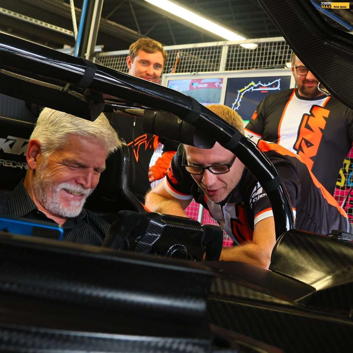AUTODROM MOST slavil kulatiny i s prezidentem.