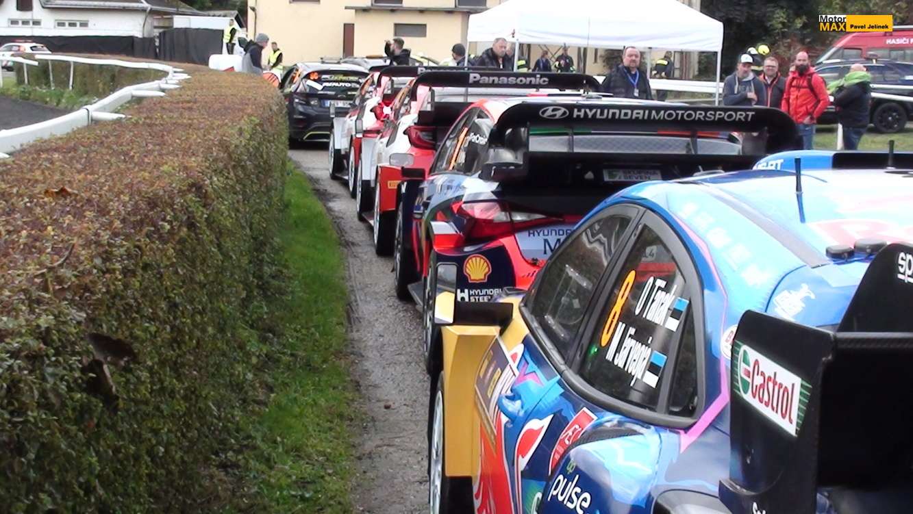 WRC – Central European Rally 2023 a čekání špičky u ČK v Chuchli. Foto PJ.