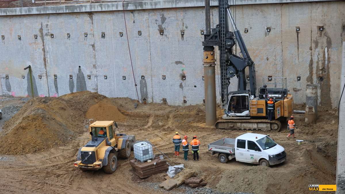 D3 a budování tunelu Pohůrka. Fotoreportáž.