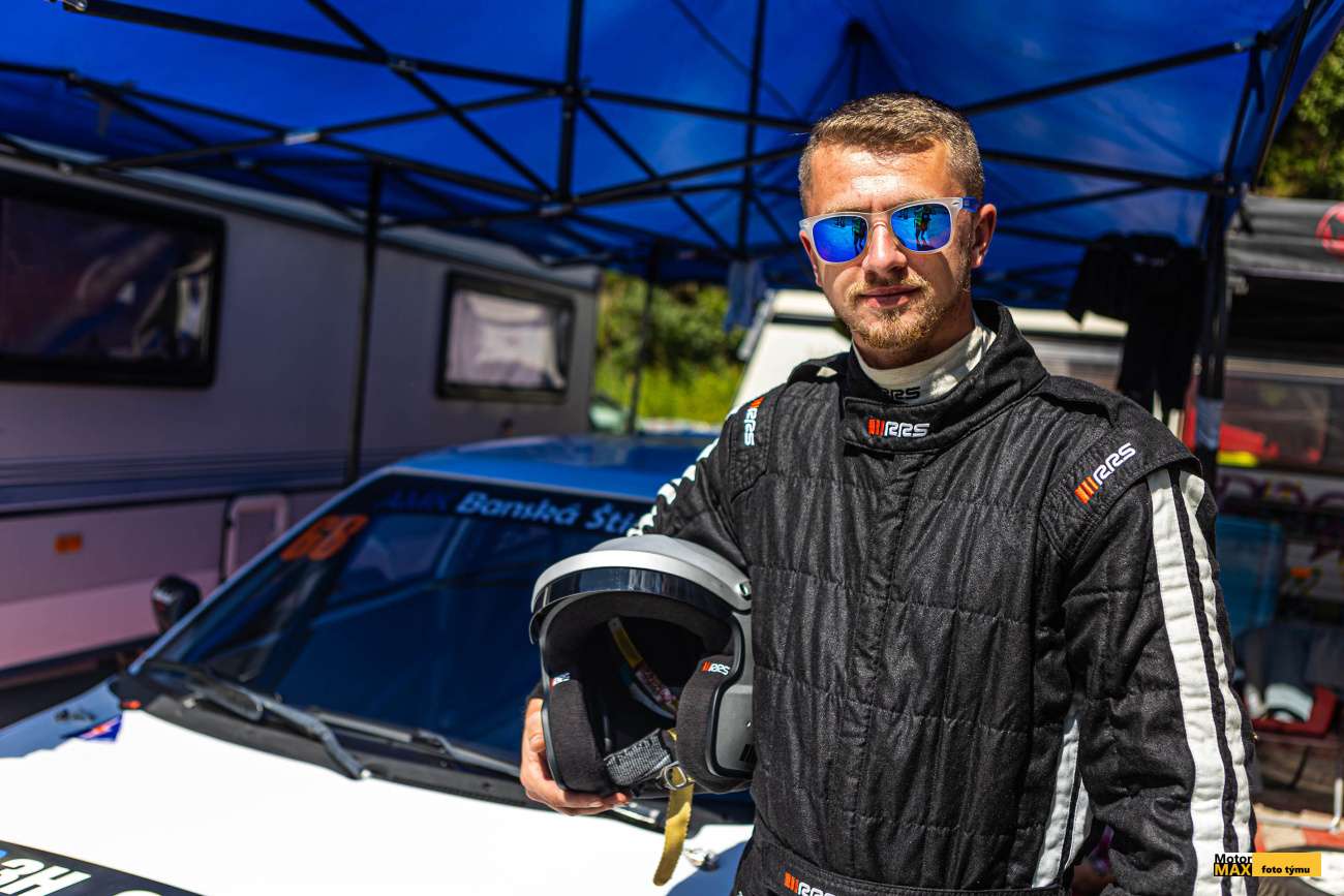 Adrián Skarba bilancuje po Balogu.