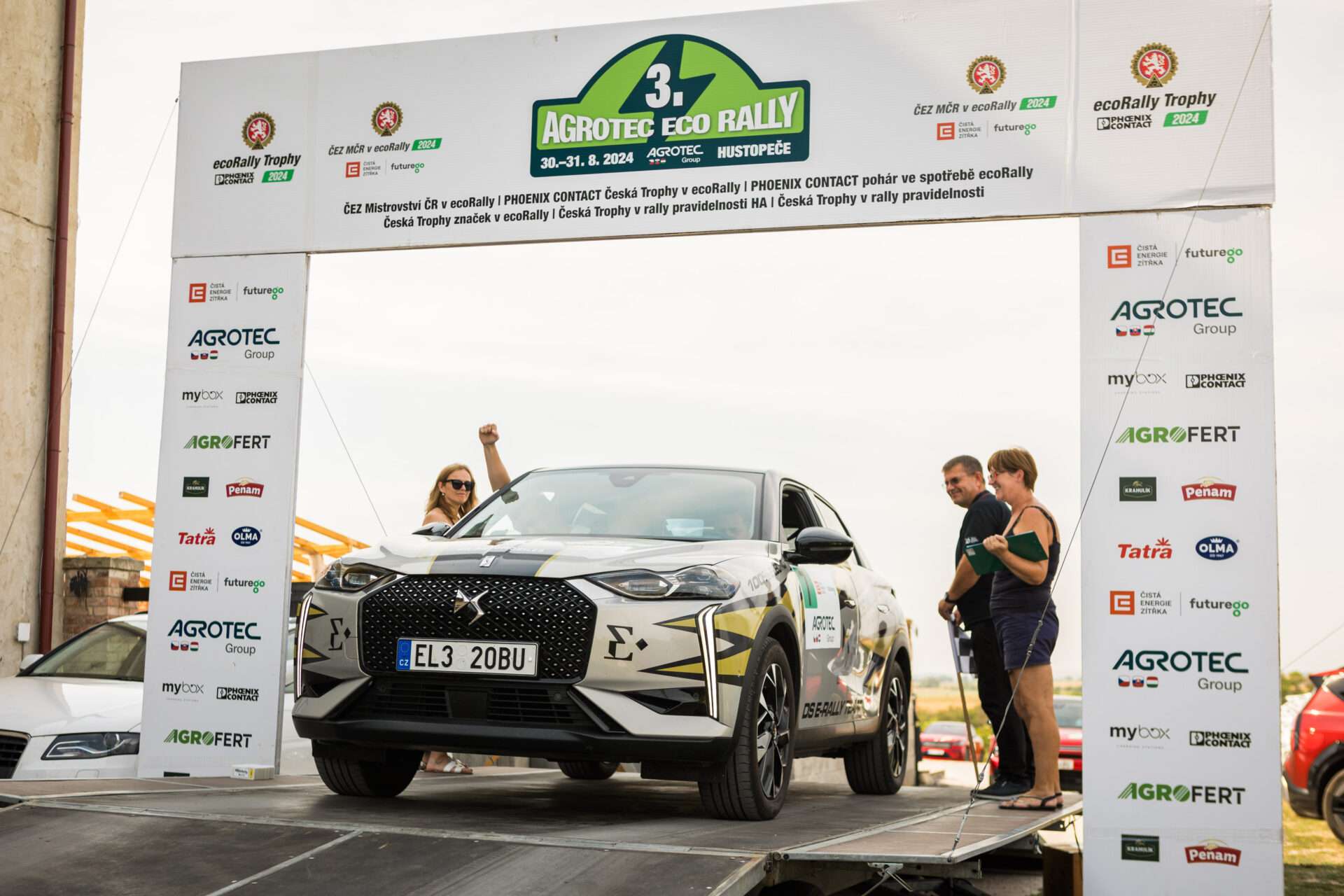 V Železných horách bude DS e-rally team bojovat o bronz mezi značkami.