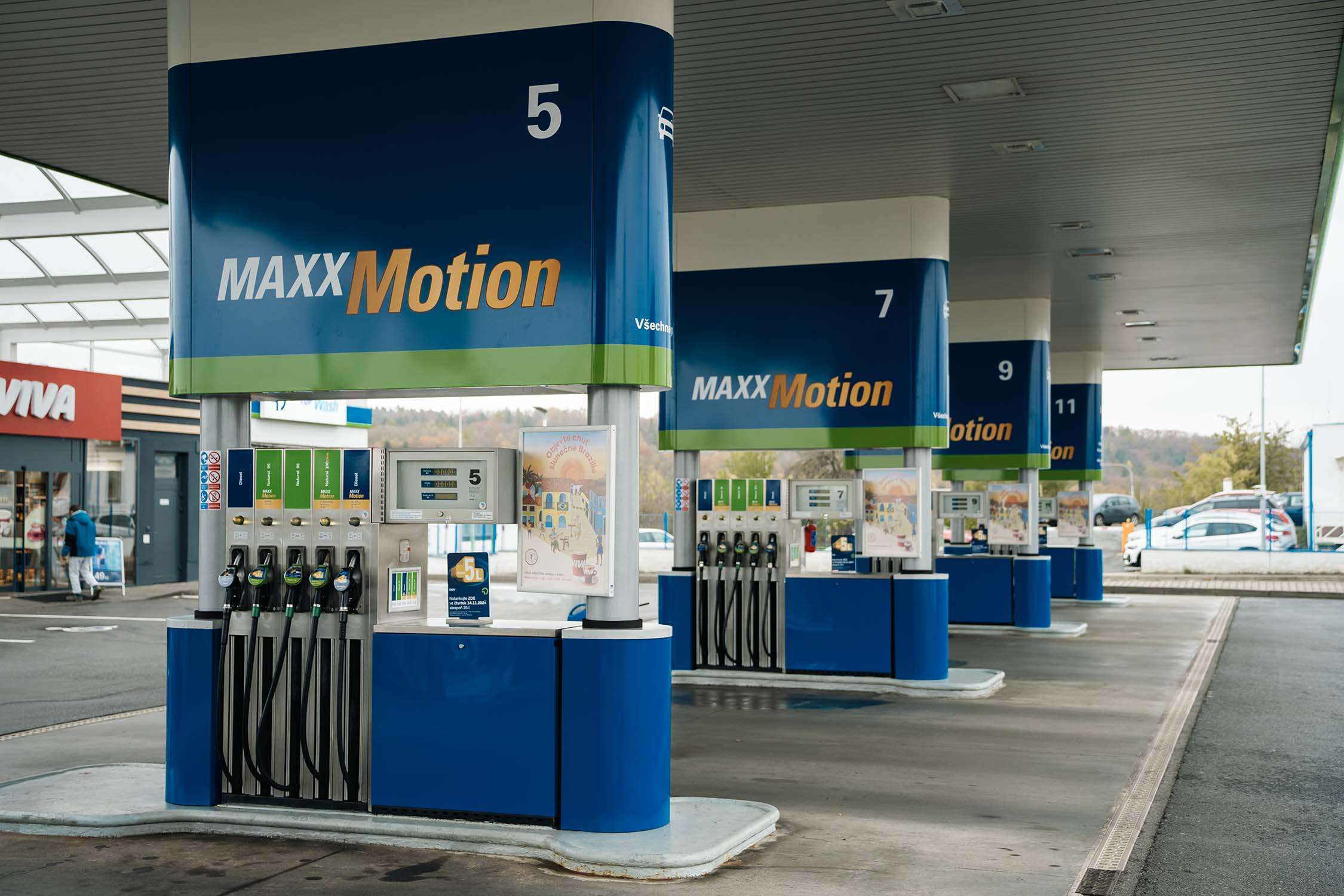 OMV Praha – Kačerov je první  čerpací stanicí ve zcela novém  kabátu.