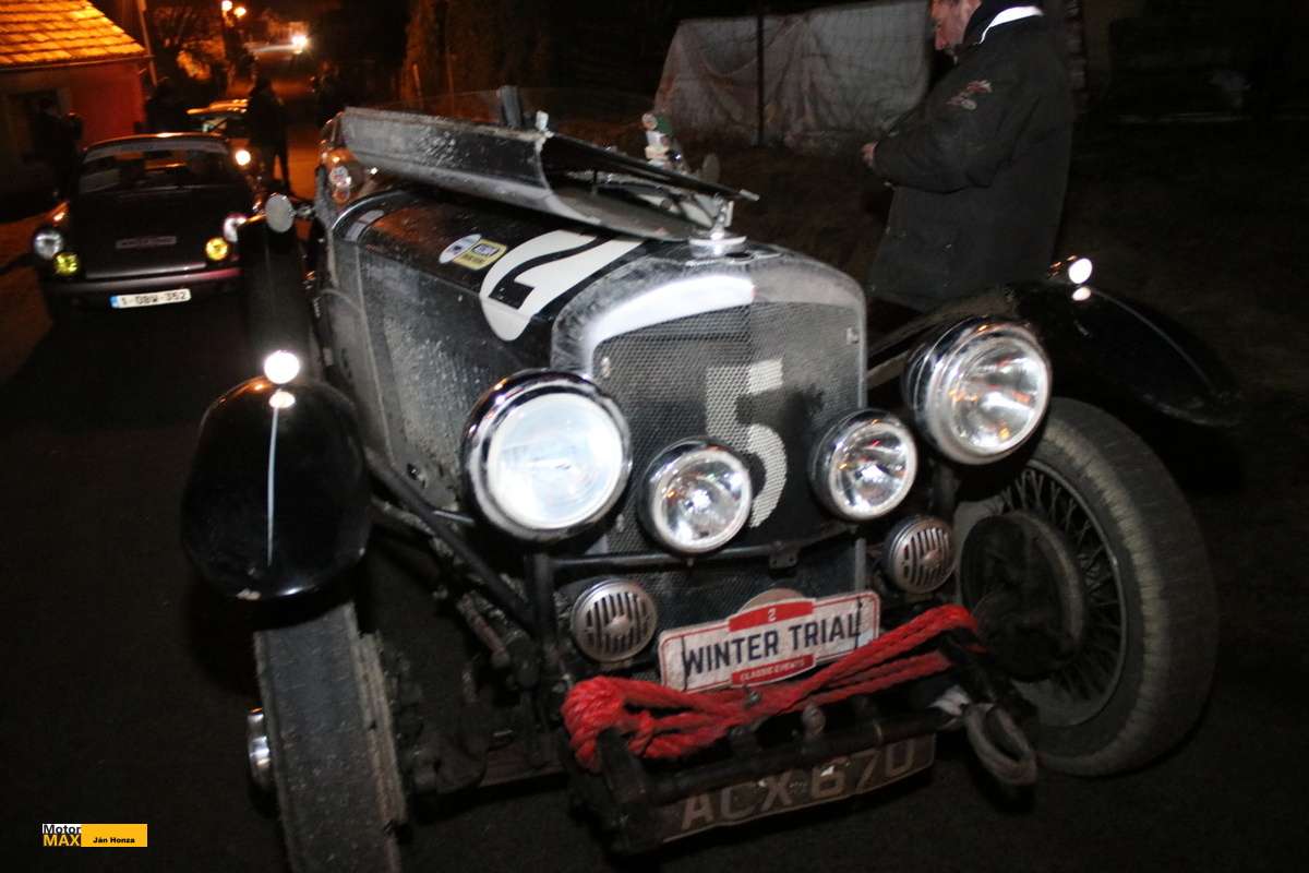 Winter trial 2025 a jihočeské zastavení ve Svatém Jánu. Fotogalerie Jána Honzy.