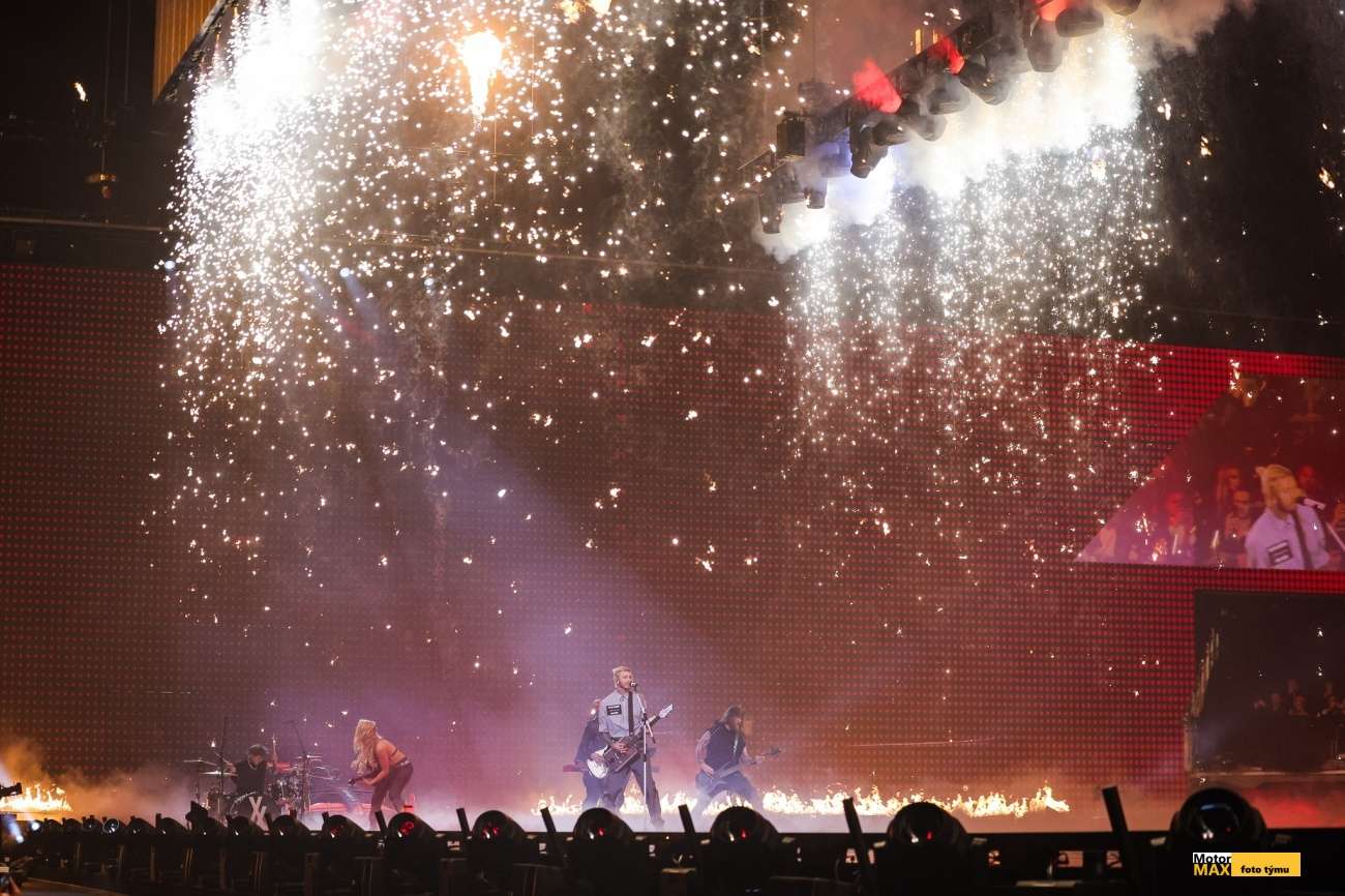 Kalendář závodů Formule 1 2025. Začíná se v půlce března v Austrálii.