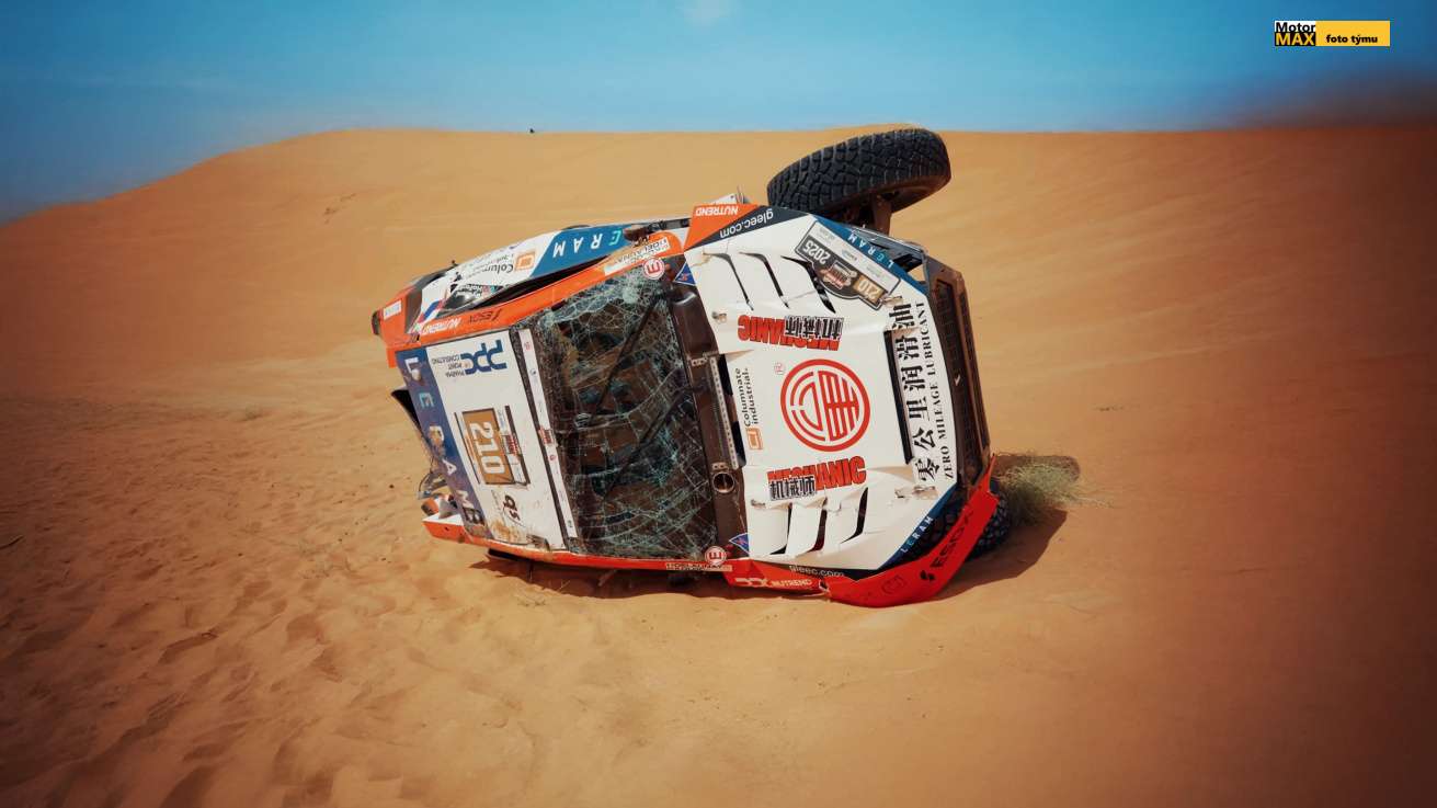 Aliyyah Koloc byla po nehodě na Abu Dhabi Desert Challenge propuštěna z lékařské péče.