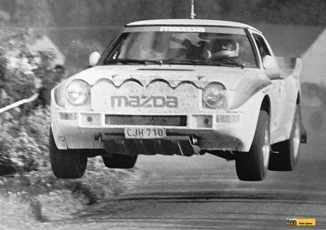 Rallye Škoda před čtyřiceti lety. Vyhrál ji Harald Demuth s továrním Audi Quattro A2.