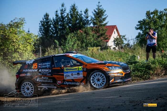 Šotolinový debut Dominika Stříteského – na Rally Hungary.