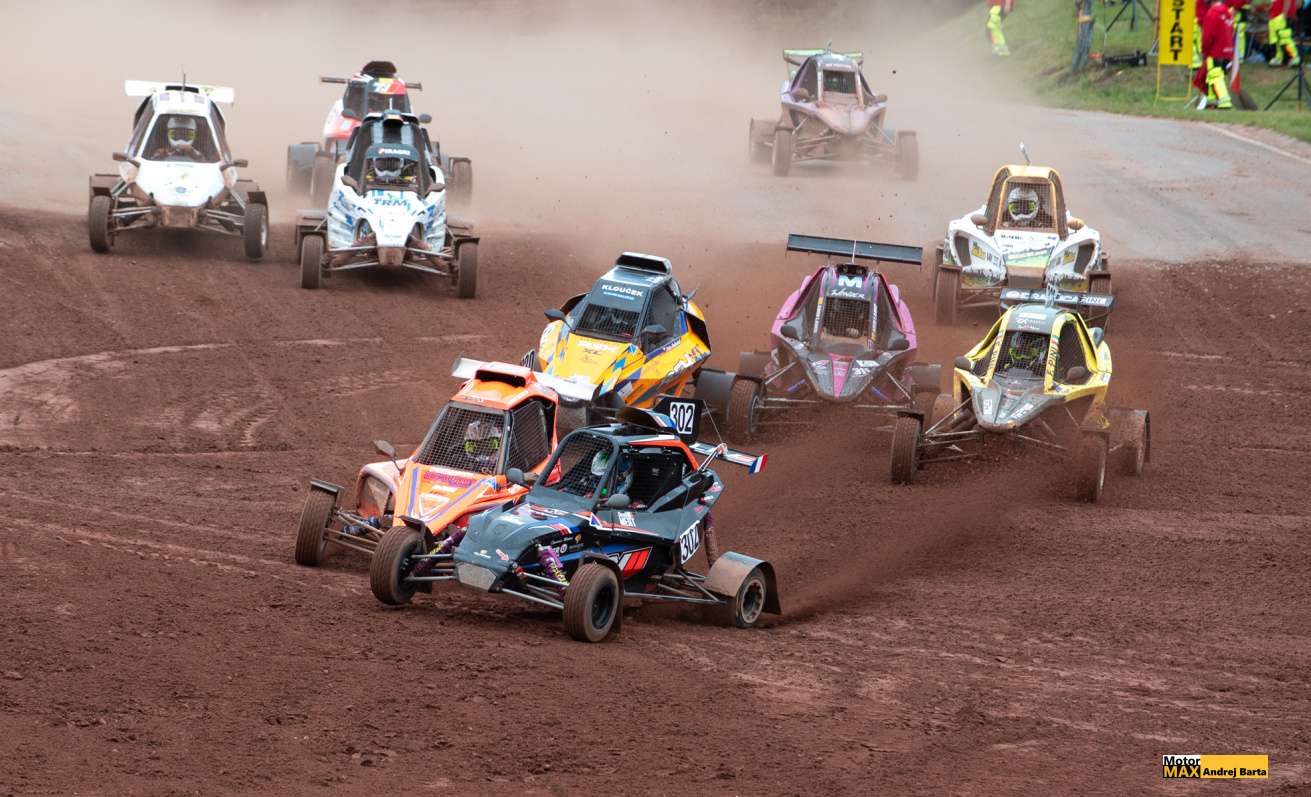 TOP výběr foto ze sezóny 2024 Andreje Bárty.