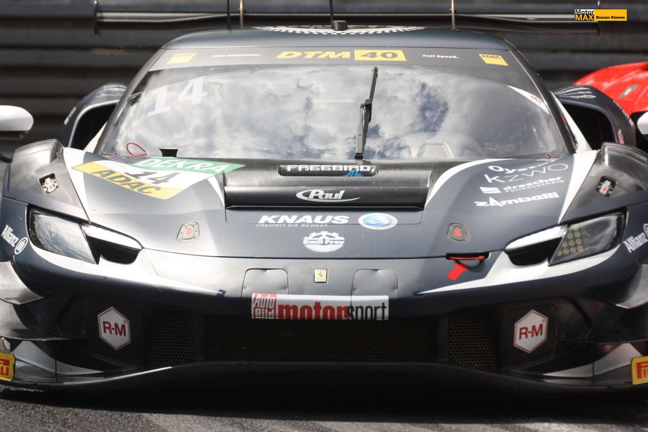 DTM 2025 na Lausitzringu: Vítězství pro Auera a Aitkena.