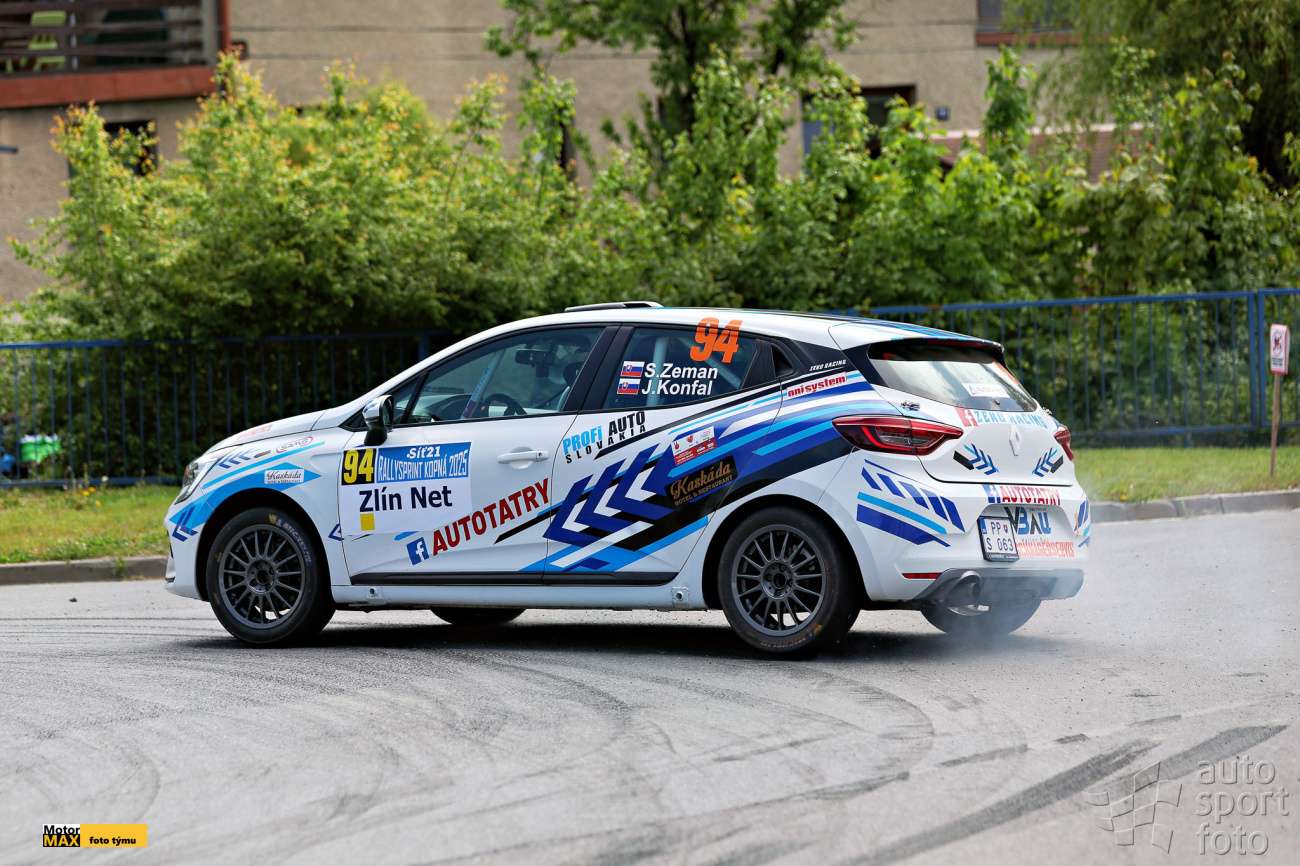 Stanislav Zeman a  jeho Renault Clio Rally5 na Kopné.