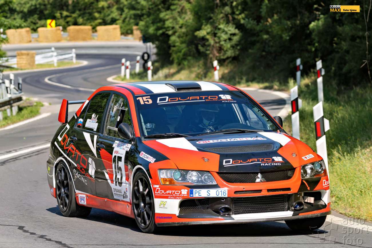 Patrik Dilong v Ožďanech s Lancerem EVO VIII  třetí v 3b.