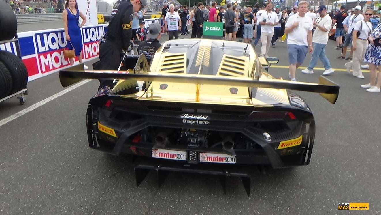 Šampionát  DTM míří  nyní na německý Nürburgring.