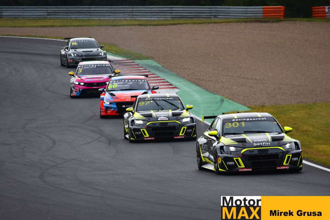 Mostecký okruhový víkend 2025. Foto Mirek Grusa.